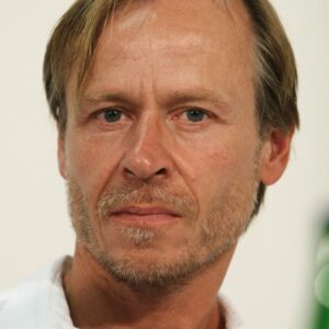 تصویر هنرمند Karel Roden