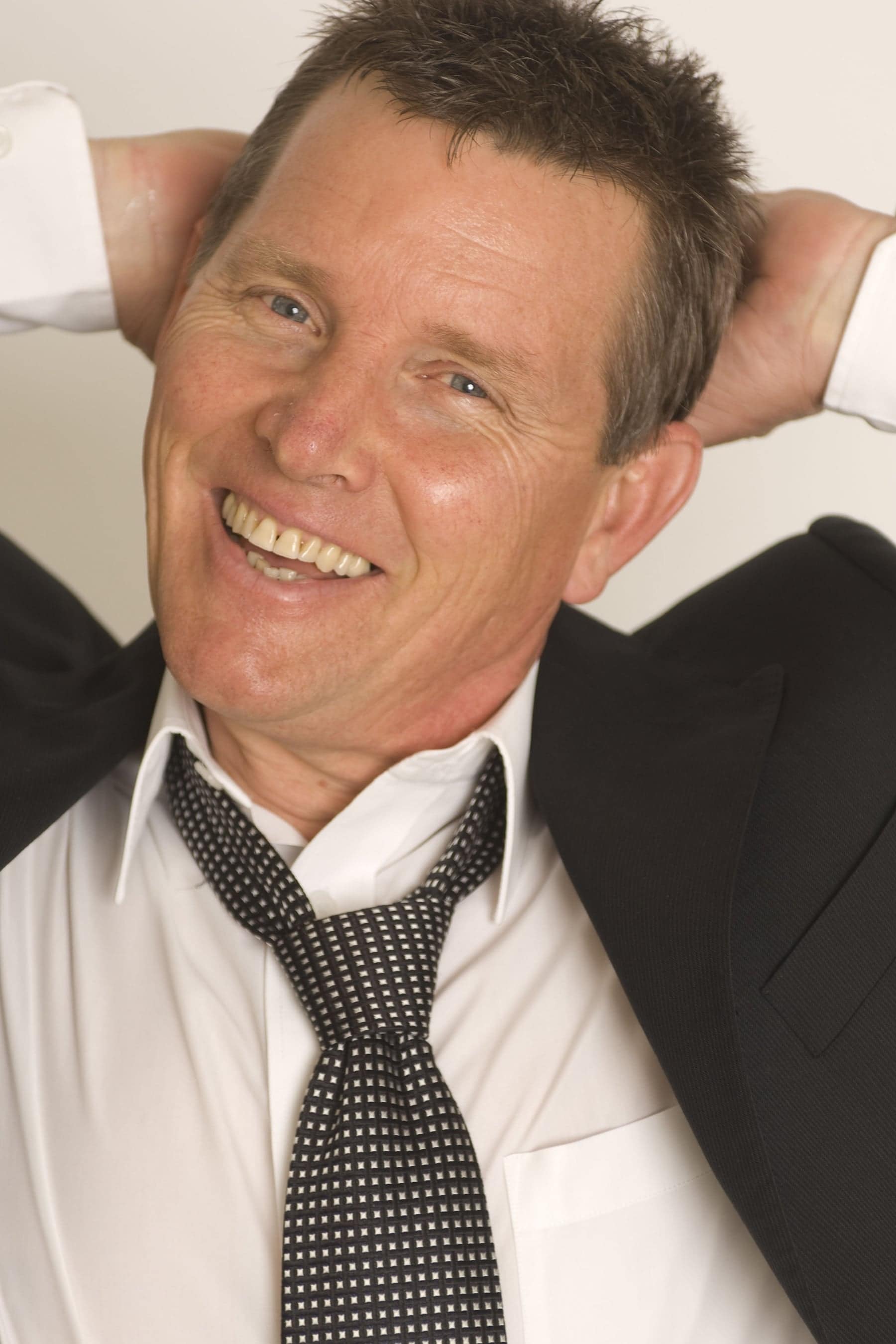 تصویر هنرمند Tom Burlinson