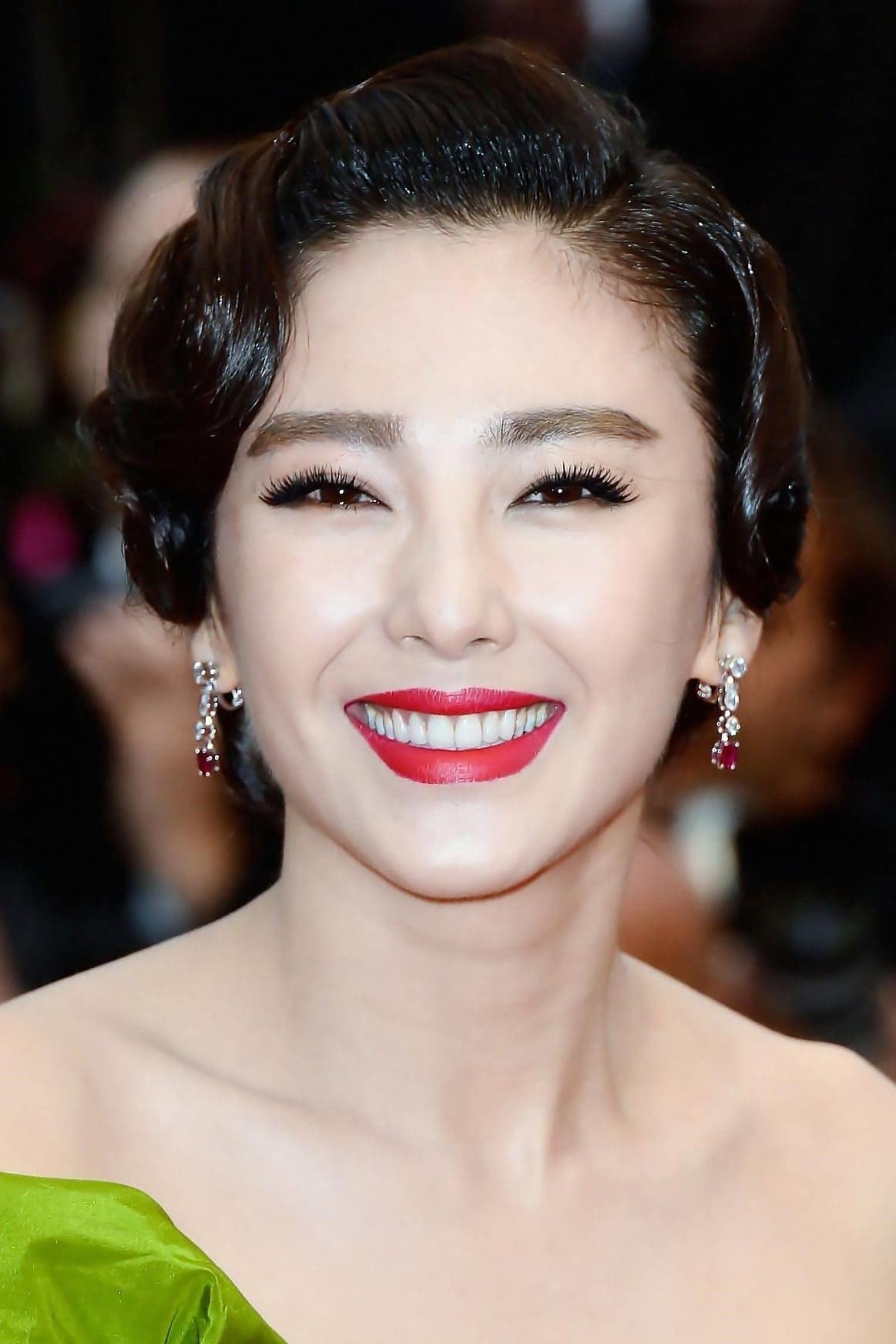 تصویر هنرمند Kitty Zhang Yuqi
