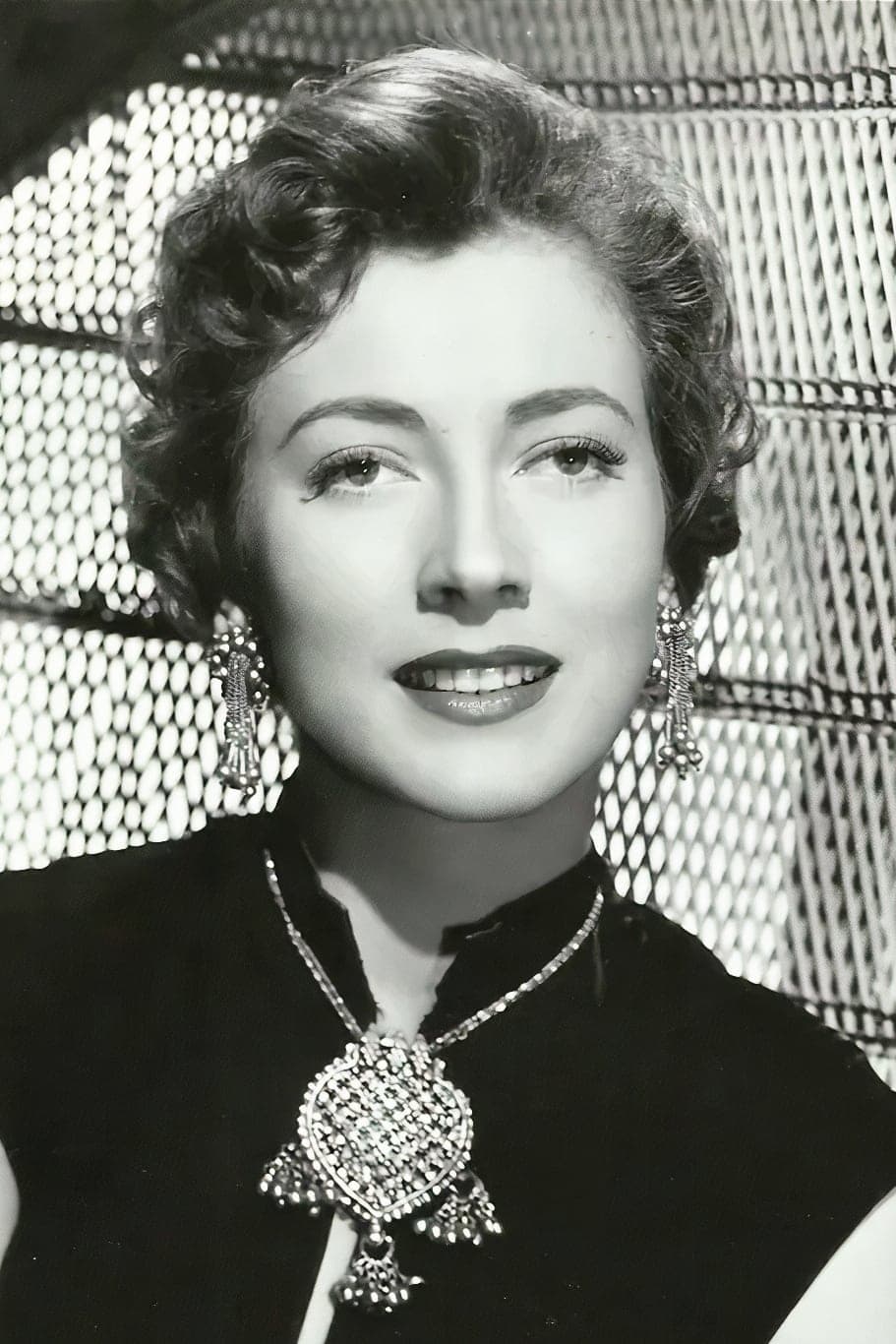 تصویر هنرمند Valentina Cortese