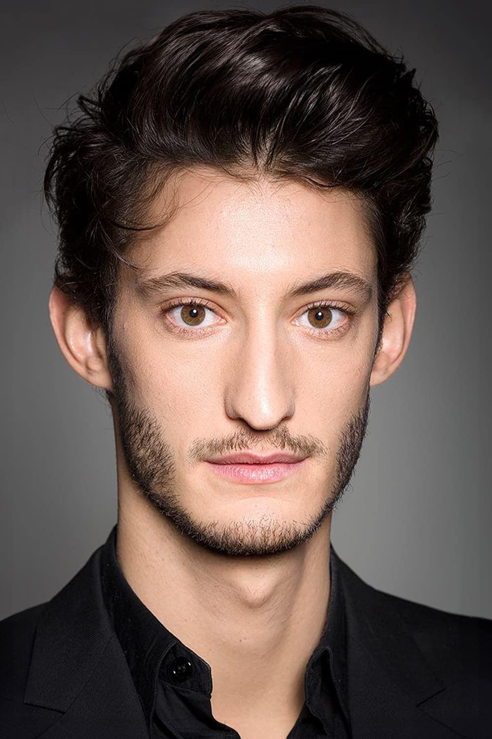 تصویر هنرمند Pierre Niney