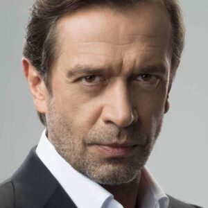 تصویر هنرمند Vladimir Mashkov