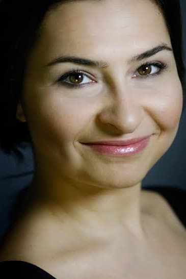 تصویر هنرمند Ayça Işıldar