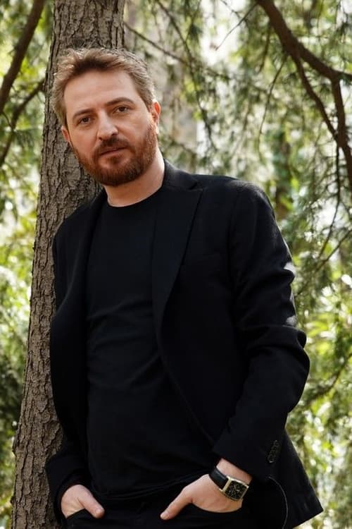 تصویر هنرمند Çağrı Bayrak