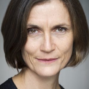 تصویر هنرمند Beth Kayes