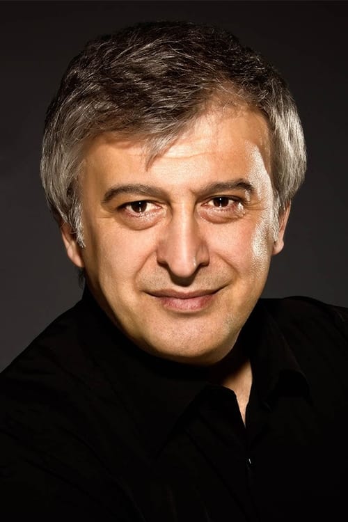 تصویر هنرمند Hüseyin Avni Danyal