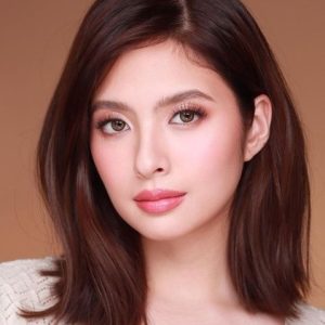 تصویر هنرمند Ysabel Ortega