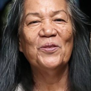 تصویر هنرمند Erlinda Villalobos