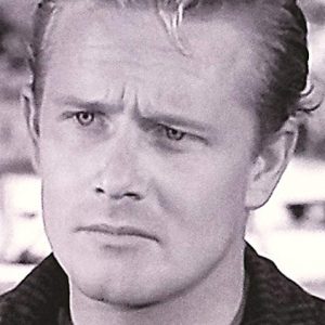 تصویر هنرمند Chuck Courtney