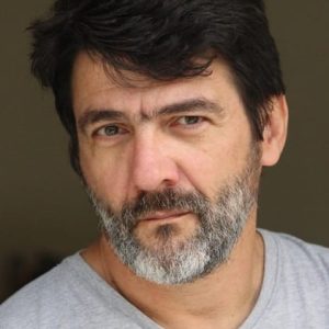 تصویر هنرمند César Troncoso