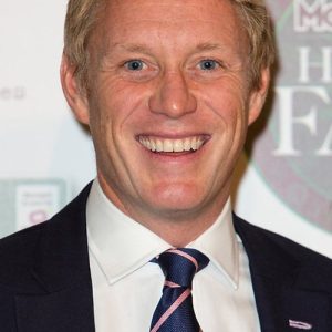 تصویر هنرمند Simon Lazenby