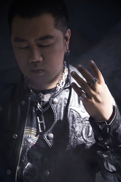 tyoung hu