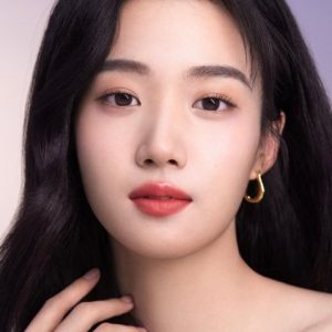 تصویر هنرمند Lu Yuxiao