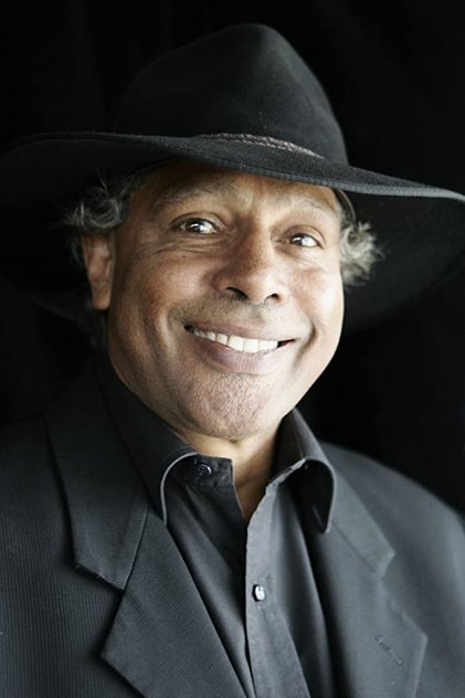 تصویر هنرمند Ernie Dingo