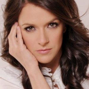 تصویر هنرمند Iliana Fox