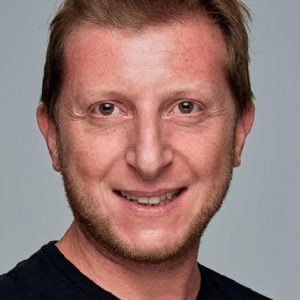 تصویر هنرمند Ömür Arpacı