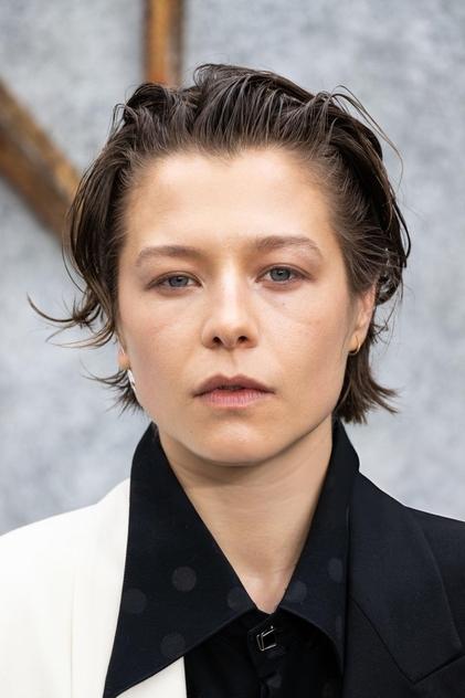 emma d'arcy