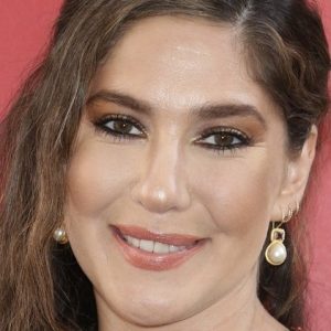 تصویر هنرمند Olivia Milch