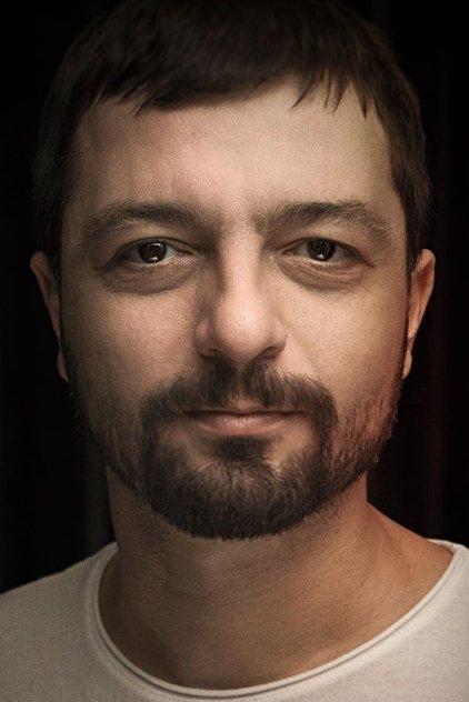 تصویر هنرمند Mehmet Erdem
