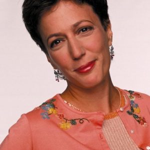 تصویر هنرمند Laura Hall