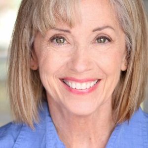 تصویر هنرمند Lisa Fox