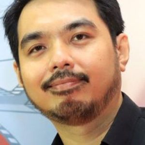 تصویر هنرمند Puchong Tuntisungwaragul