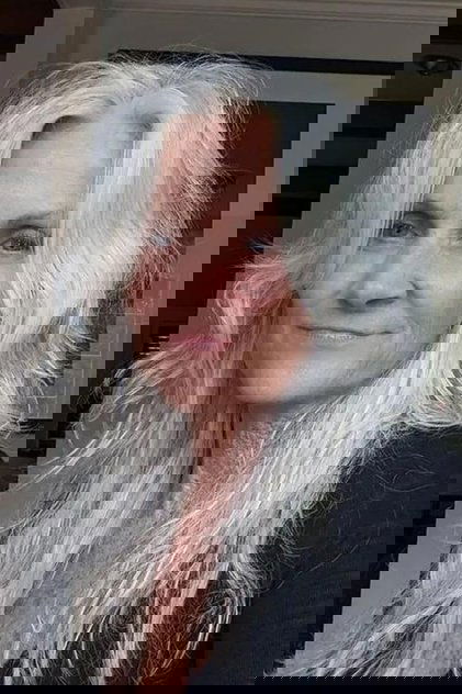تصویر هنرمند Elizabeth Kline Bibal
