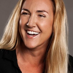 تصویر هنرمند Tracey Baird