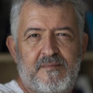 تصویر هنرمند Hüsamettin Demirci