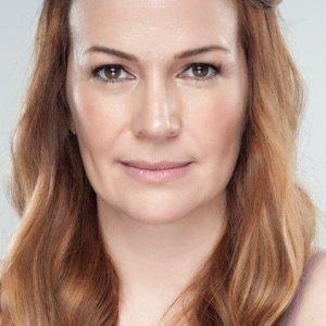 تصویر هنرمند Hale Caneroğlu