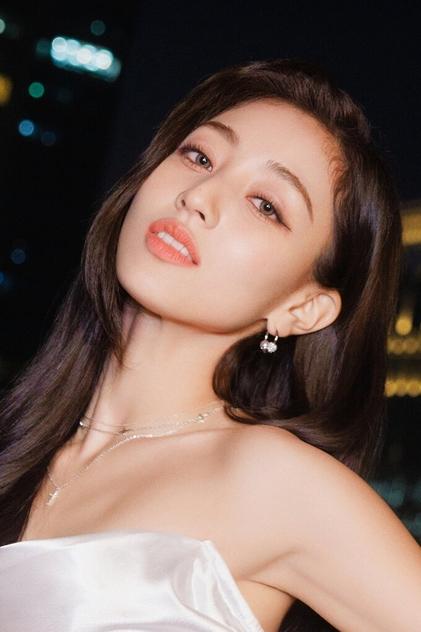 jihyo 5OEh0OgobdiTGTYRqGvH6TbjfgV