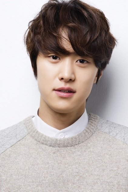 gong myoung gIWnp9BJwuRKj0BITIP8NYXOptX