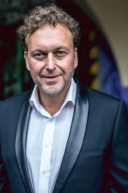 thomas schmuckert gvLiykB3DKWNUDLWlveUIn1hgyC