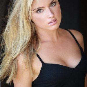 تصویر هنرمند Sophie Tilson