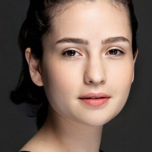 تصویر هنرمند Melis Minkari