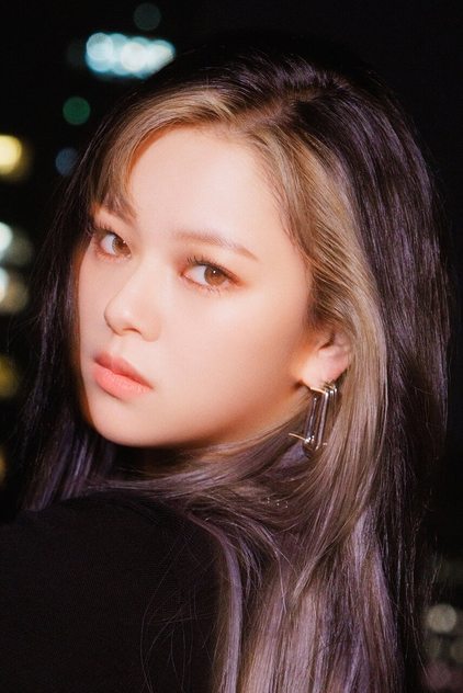 jeongyeon vDjaQgioyBdZ2F2Wm2BTtKZbwYj