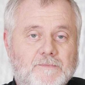 تصویر هنرمند János Bata