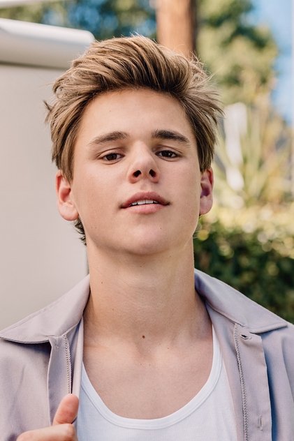 gavin white