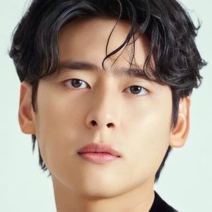 تصویر هنرمند Naphat Vikairungroj