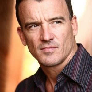 تصویر هنرمند John Gleeson Connolly