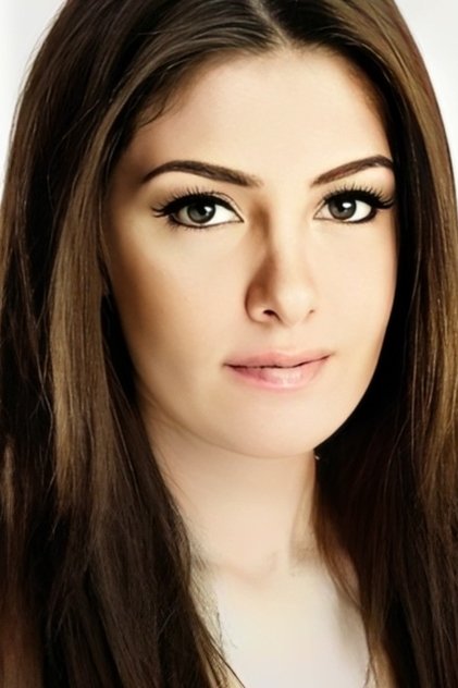 تصویر هنرمند Burcu Binici