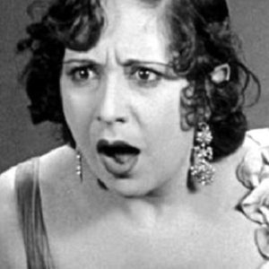 تصویر هنرمند Linda Loredo