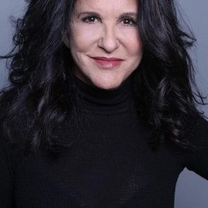 تصویر هنرمند Keri Tombazian