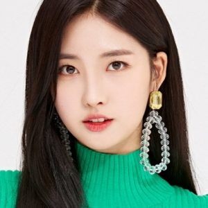 تصویر هنرمند Kim Si-hyeon