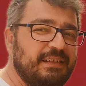 تصویر هنرمند Ahmet Topuz