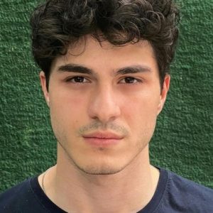 تصویر هنرمند Enes Koçak