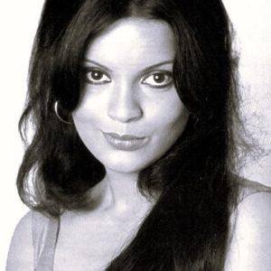 تصویر هنرمند Zeenat Aman