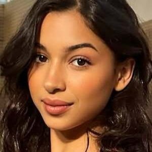 تصویر هنرمند Najwa Khliwa