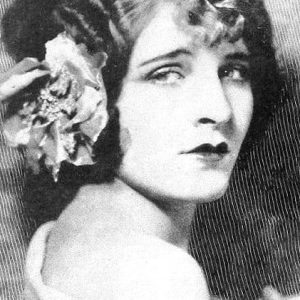 تصویر هنرمند Ruby Blaine