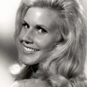 تصویر هنرمند Mary Charlotte Wilcox